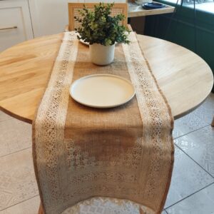 Zeyra Table Runner